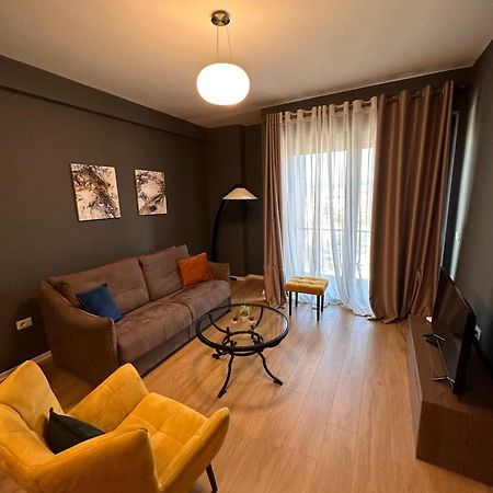 City Rest 21 Tirana Esterno foto